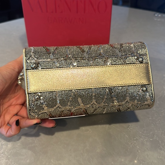 Valentino Garavani Vsling iconograph V logo sequin top handle crossbody bag NIB - Picture 7 of 14